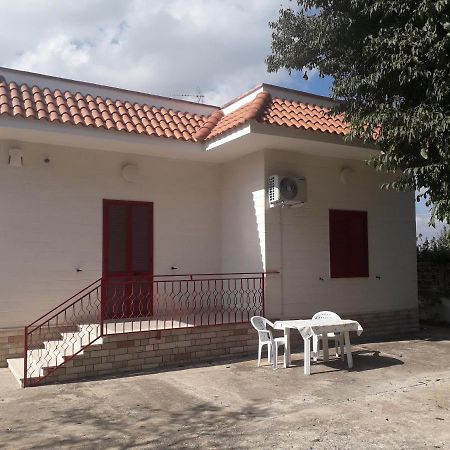 Casa Vacanza "Lo Vita" Appartamento "Alessia" Galatina Collemeto Exterior photo